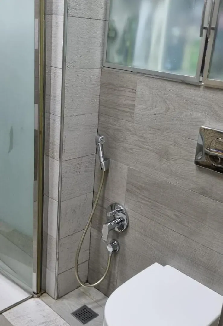 Modern 2-Bedroom Apartment In City Center Баку 0*,  Азербайджан